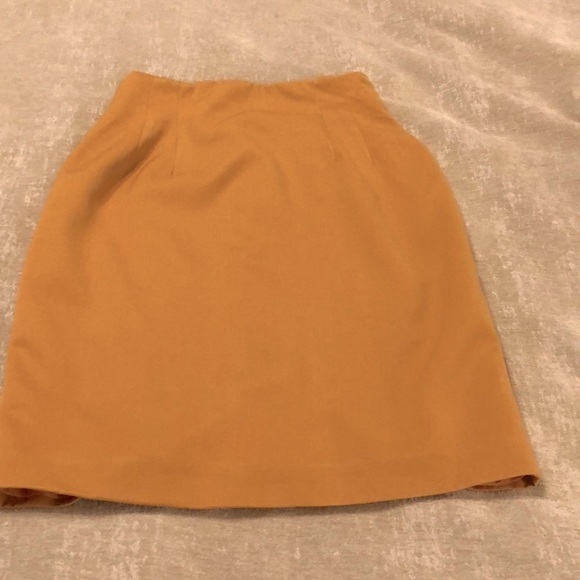 AnnTaylor 100% Wool Skirt - Picture 2 of 5